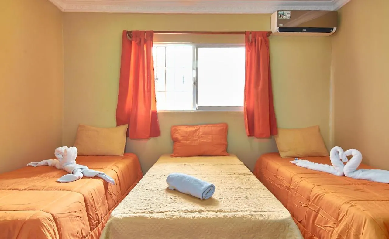 2 Bedroom Apartment Prime Location Great Services! La Viva 0*,
