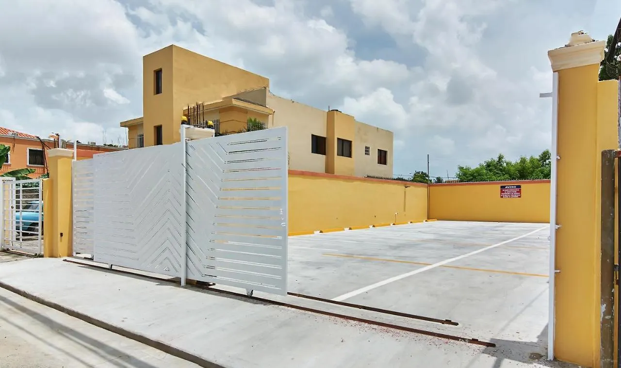 2 Bedroom Apartment Prime Location Great Services! La Viva